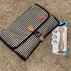 Skip hop travel diaper change pad and bumco brush